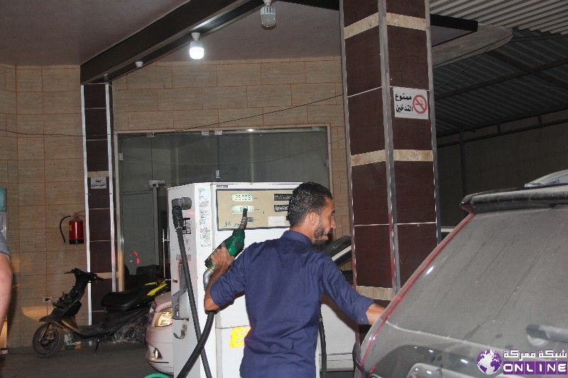 نقابة اصحاب محطات البنزين تعلن الاضراب المفتوح وطوابير من السيّارات أمام المحطّات في معركة