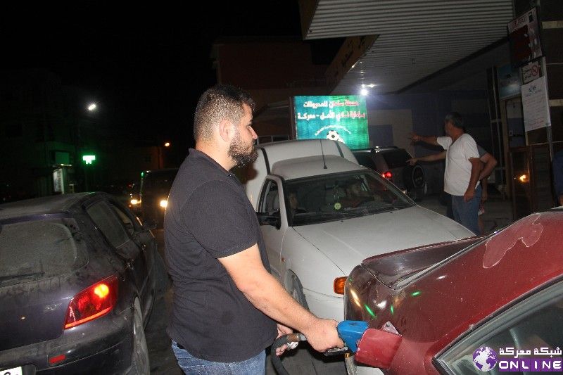نقابة اصحاب محطات البنزين تعلن الاضراب المفتوح وطوابير من السيّارات أمام المحطّات في معركة