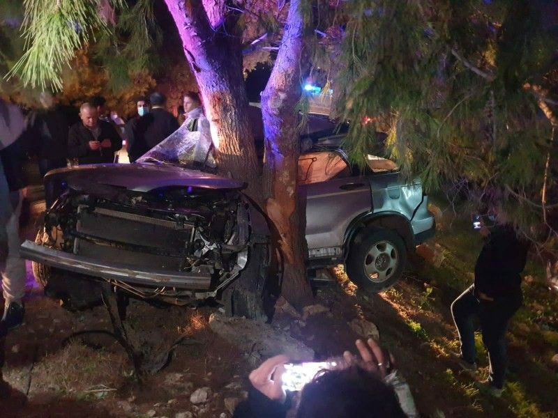 بالصور: حادث سير مروع على طريق قانا - عيتيت 