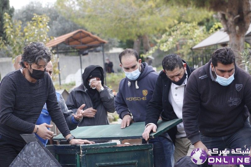 بالصورمعركة: تشييع المرحومة حياة علي الحج خليل إبراهيم سعد جنازة اقتصرت على عائلتهاوالاصدقاء