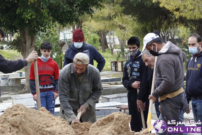 بالصورمعركة: تشييع المرحومة حياة علي الحج خليل إبراهيم سعد جنازة اقتصرت على عائلتهاوالاصدقاء