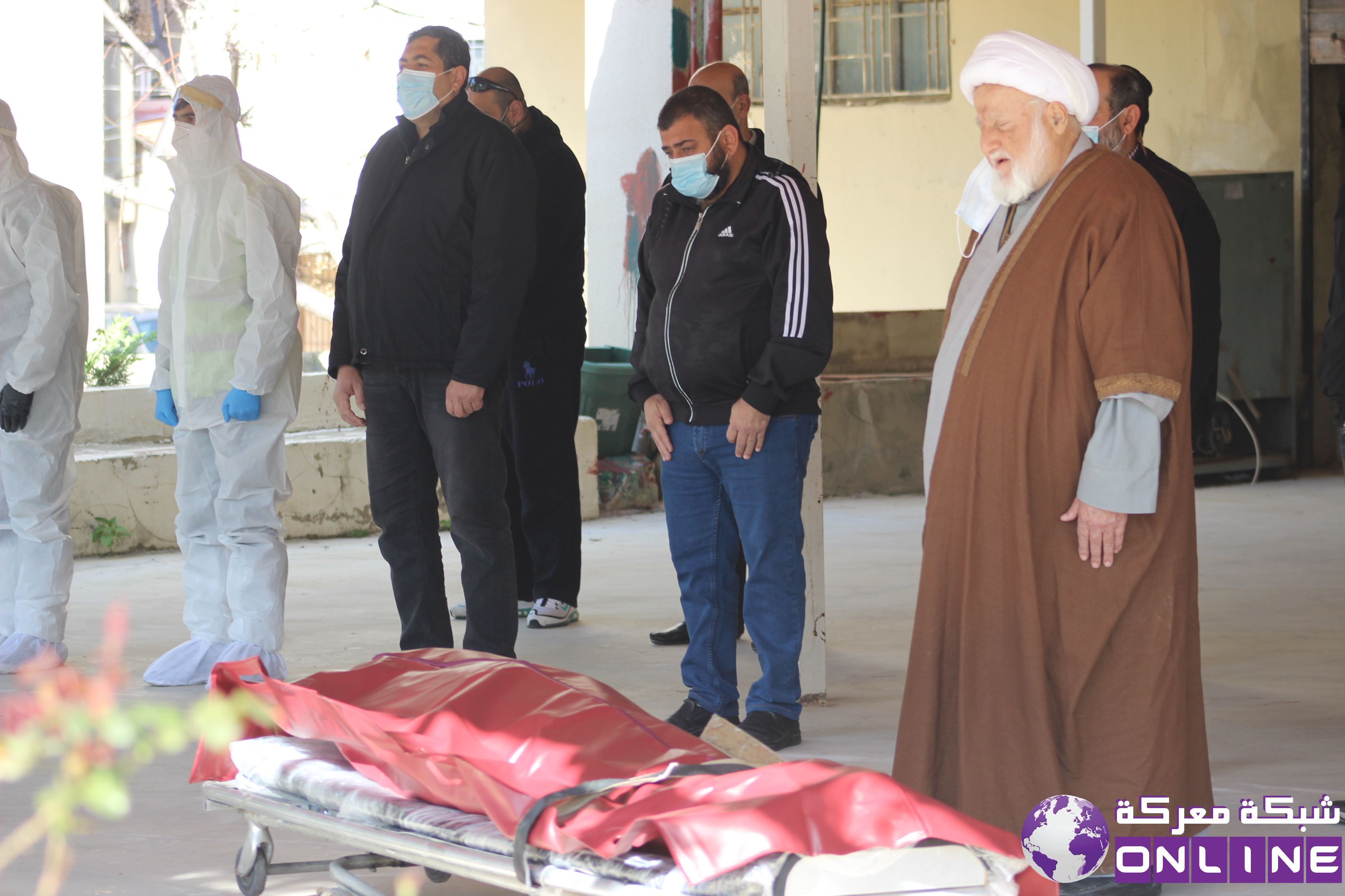 بلدة معركة .. جمعية الرسالة للإسعاف الصحي تتولّى دفن أحد المتوفّين بـ”كورونا