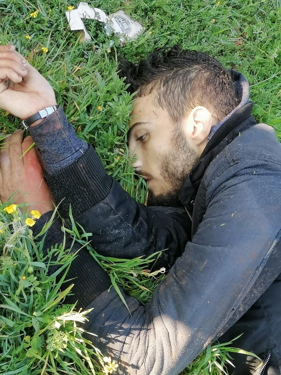 العثور على المواطن عبدالرحمن الطحش١٨ عاماً من القرقف - عكار ، مقتولاً بطلقات نارية في منطقة الهرمل صباح اليوم.