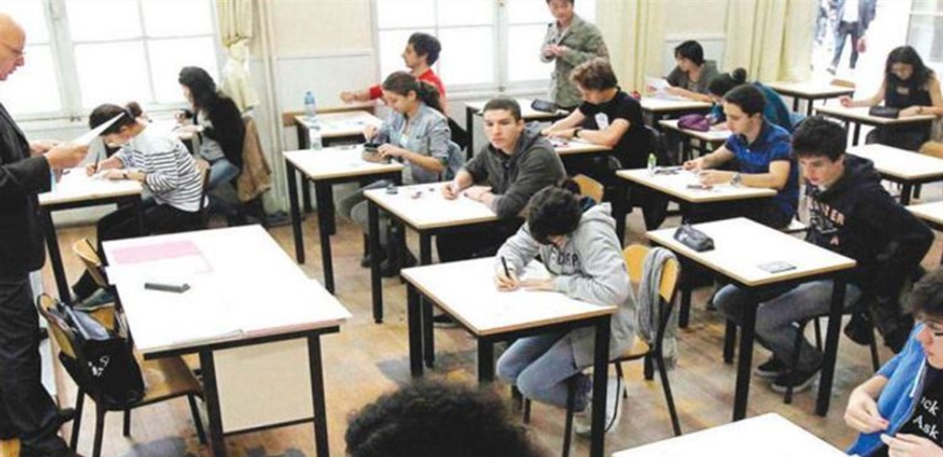 لجنة الاساتذة المتعاقدين تهدد بمقاطعة الامتحانات المدرسية والشهادات الرسمية