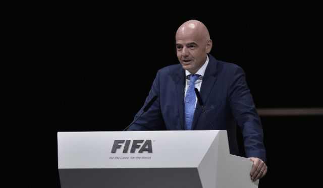رئيس ال فيفا: مبيعات تذاكر كأس العالم في قطر تقترب من ثلاثة ملايين تذكرة