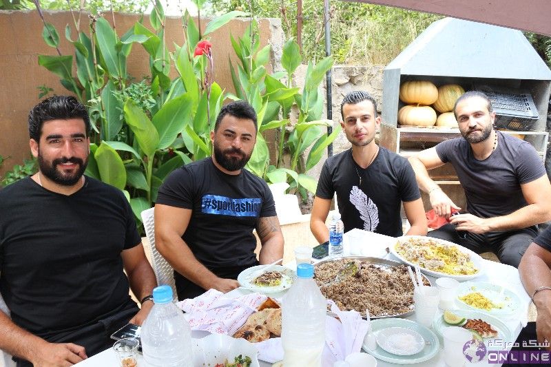 بالصور:وليمة سيد الشهداء الإمام الحسين (ع) في معركة