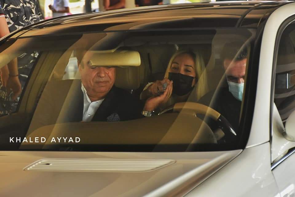 لحظة وصول معالي وزير الاعلام اللبناني جورج قرداحي الى لبنان