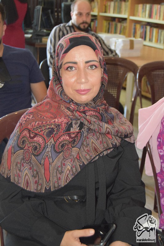 الأستاذة مريم حجازي توقع كتابها بحضور برعاية بلدية معركة و بحضور لافت للمهتمين بألشأن الثقافي*