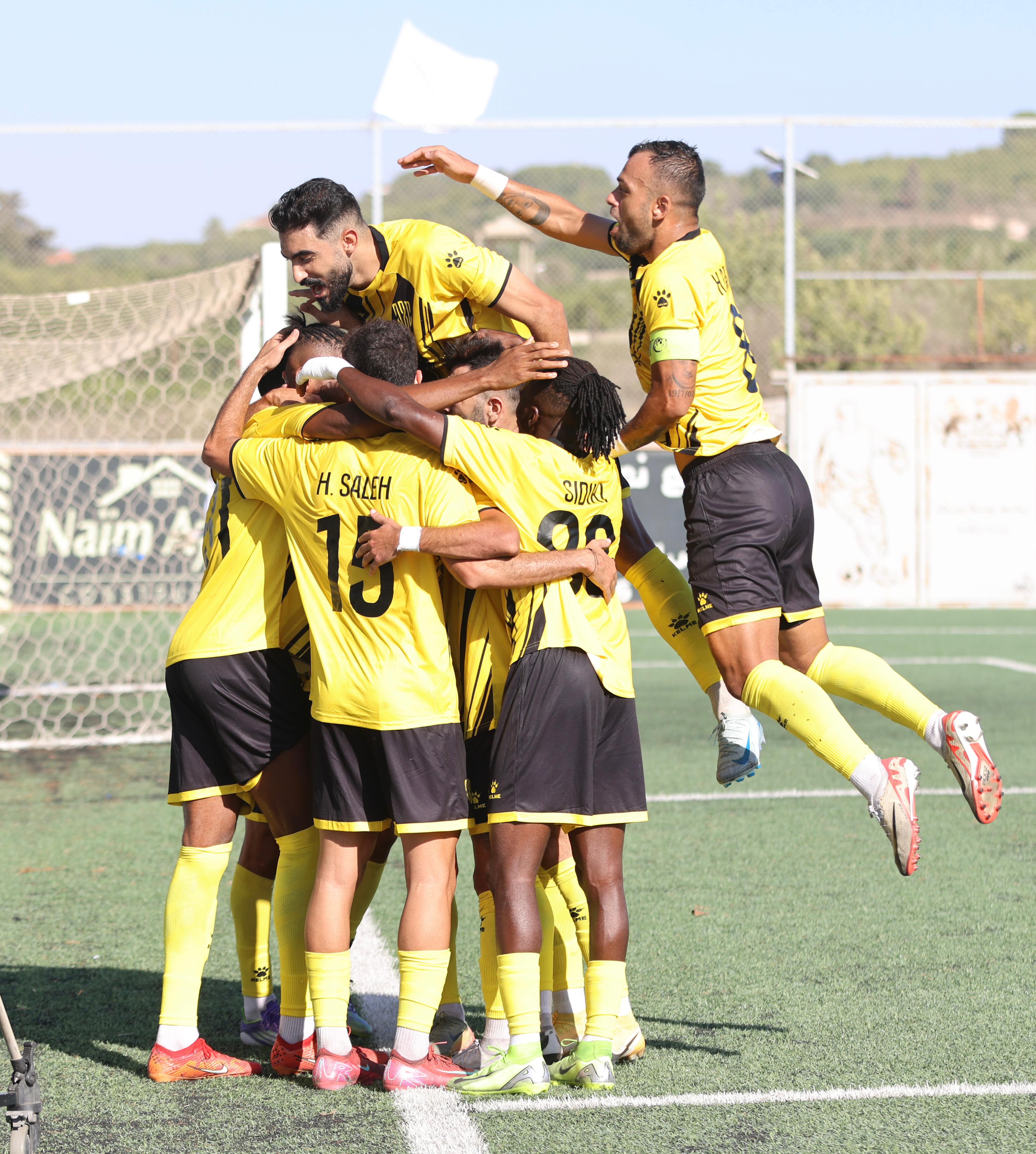 العهد يستعرض قوته ويهزم الرياضي العباسية في ملعبه (3-0)