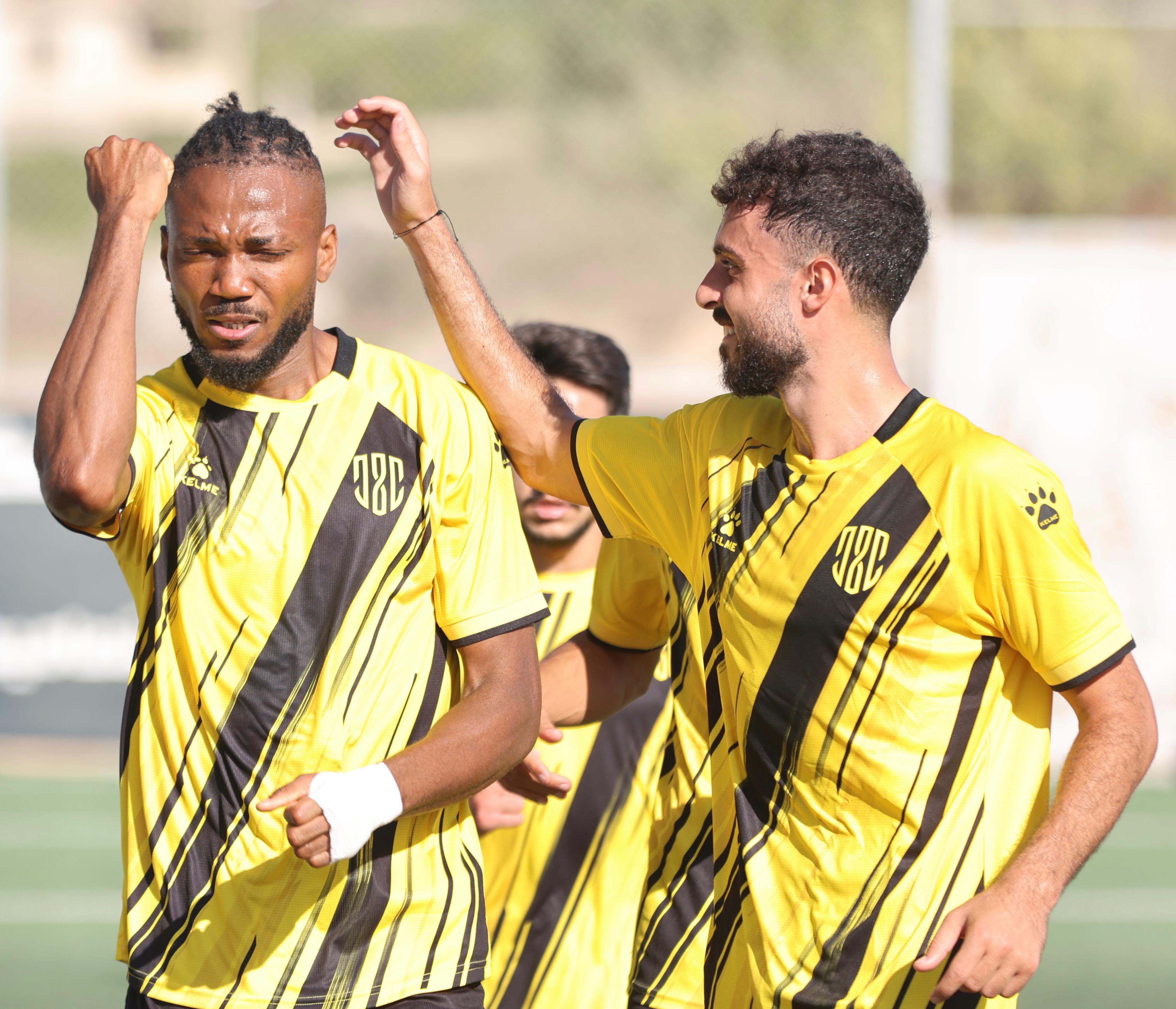 العهد يستعرض قوته ويهزم الرياضي العباسية في ملعبه (3-0)