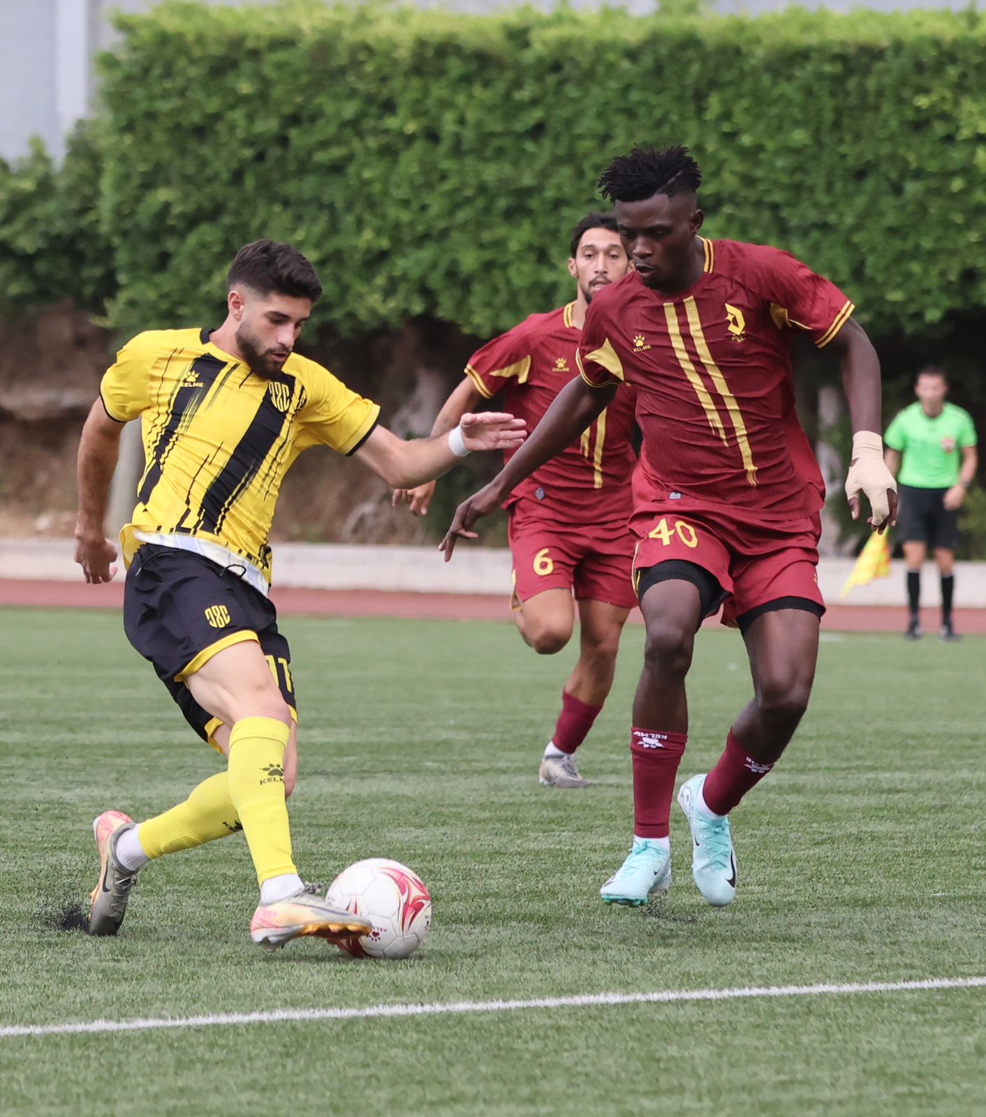 الدوري اللبناني في أسبوعه الثالث العهد متصدّر والحكمة والصفاء 