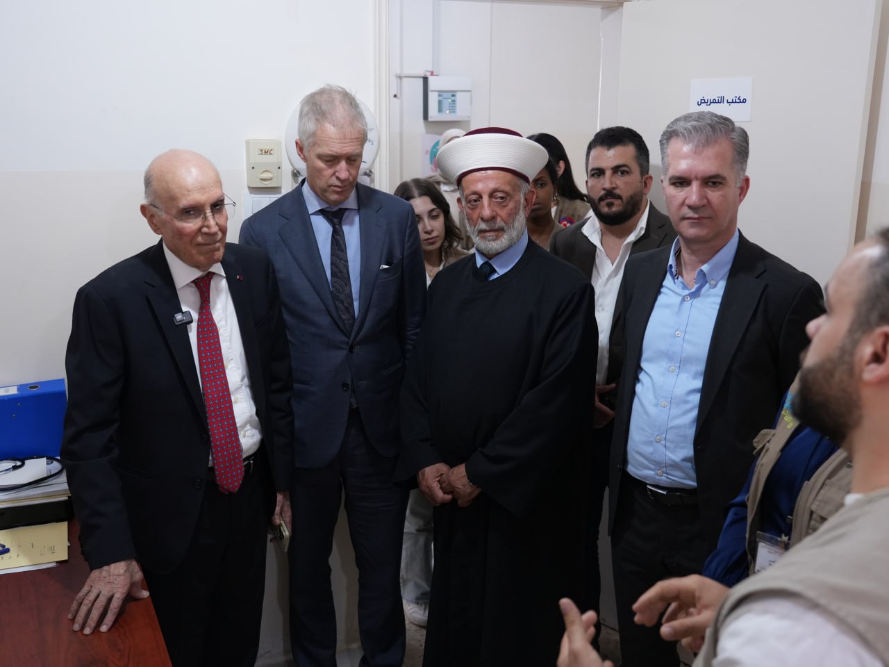 السفير البلجيكي يزور مراكز مؤسسة عامل في العرقوب والخيام