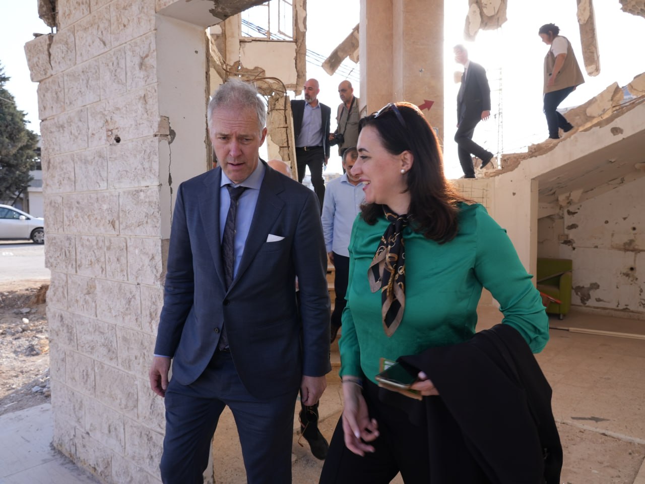 السفير البلجيكي يزور مراكز مؤسسة عامل في العرقوب والخيام