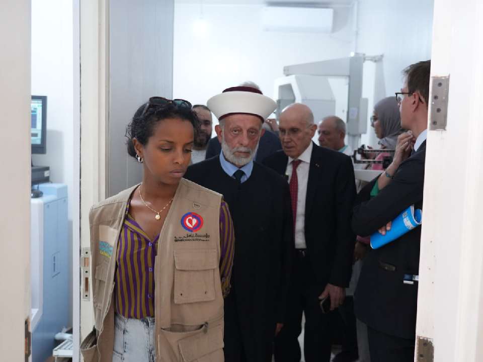 السفير البلجيكي يزور مراكز مؤسسة عامل في العرقوب والخيام