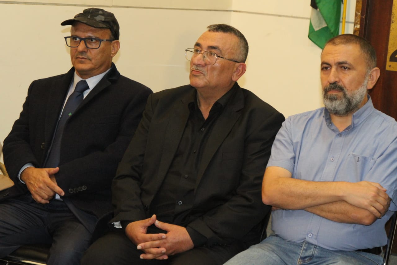 بالصور:لقاء وطني حاشد تضامناً مع يحيى سكاف و الأسرى في دار الندوة: