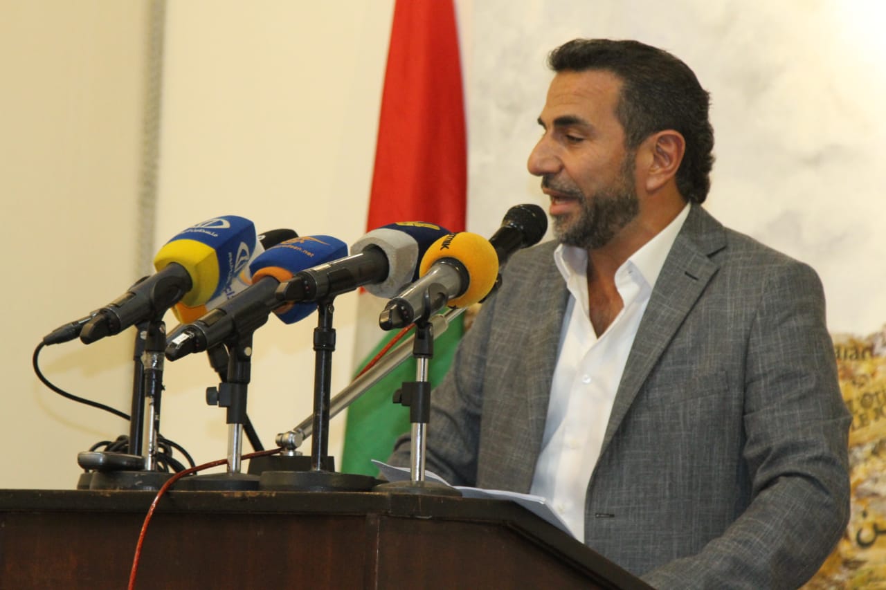 بالصور:لقاء وطني حاشد تضامناً مع يحيى سكاف و الأسرى في دار الندوة: