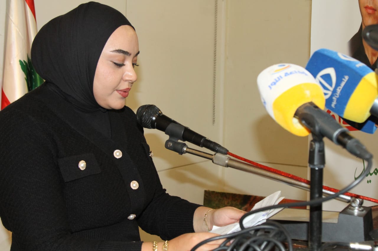 بالصور:لقاء وطني حاشد تضامناً مع يحيى سكاف و الأسرى في دار الندوة: