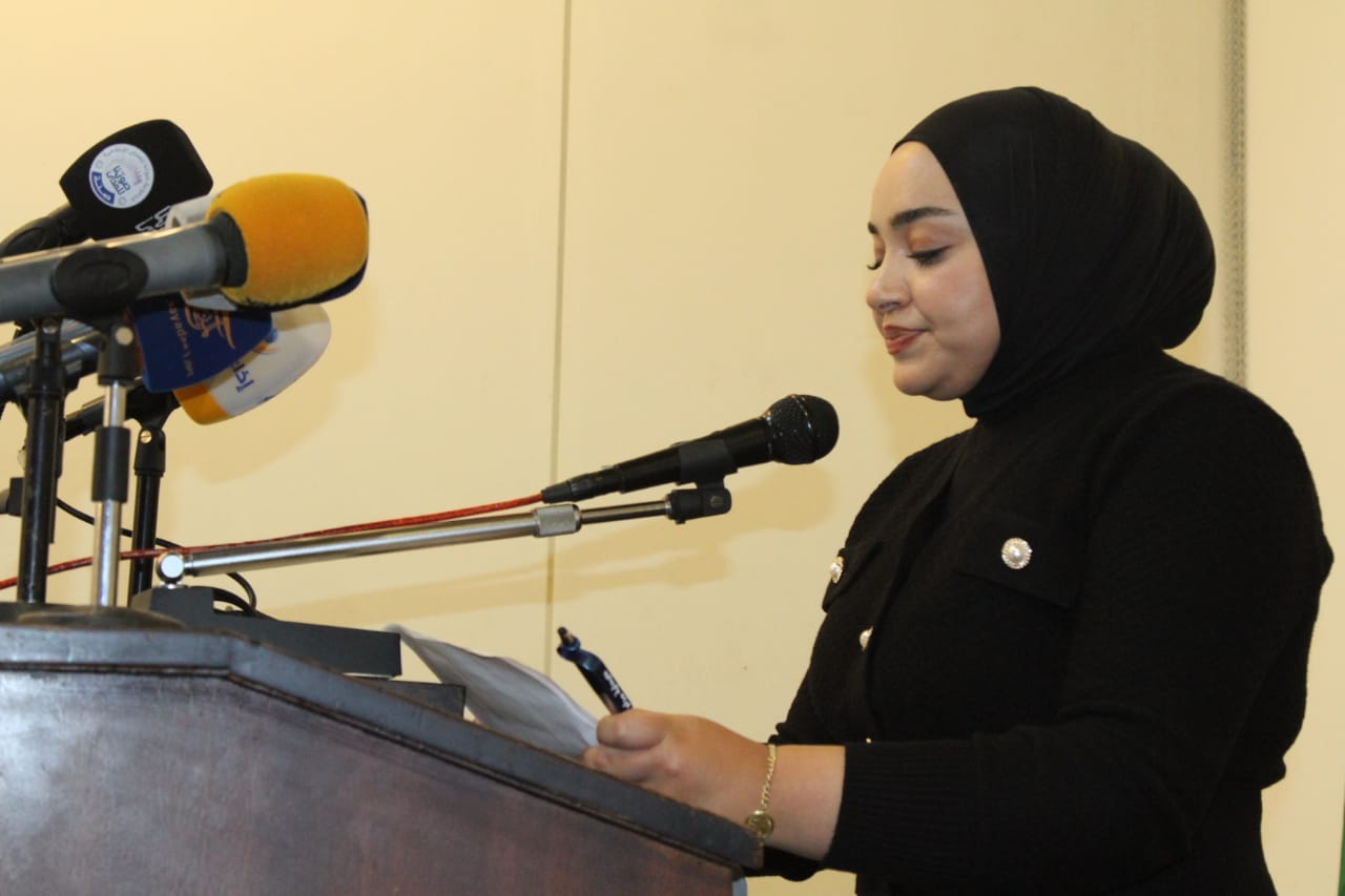 بالصور:لقاء وطني حاشد تضامناً مع يحيى سكاف و الأسرى في دار الندوة: