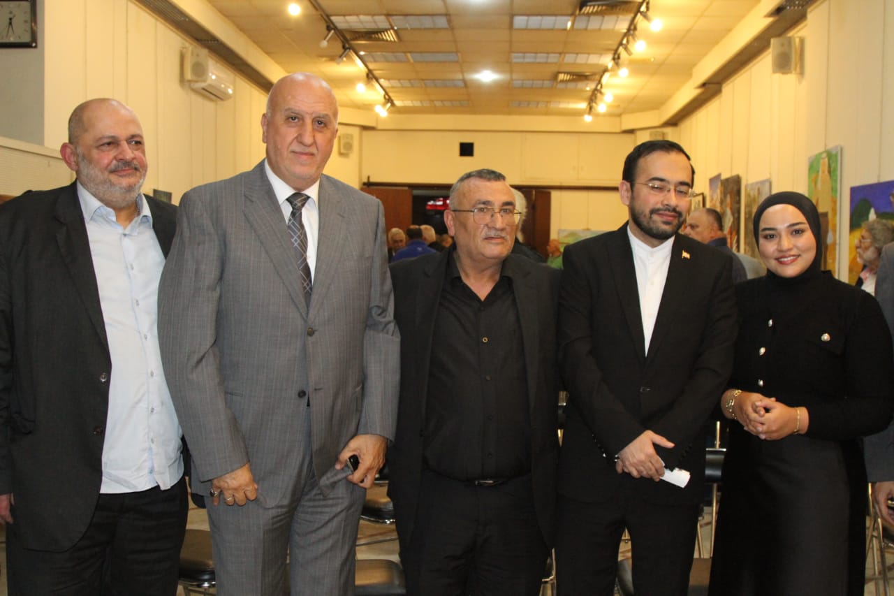 بالصور:لقاء وطني حاشد تضامناً مع يحيى سكاف و الأسرى في دار الندوة: