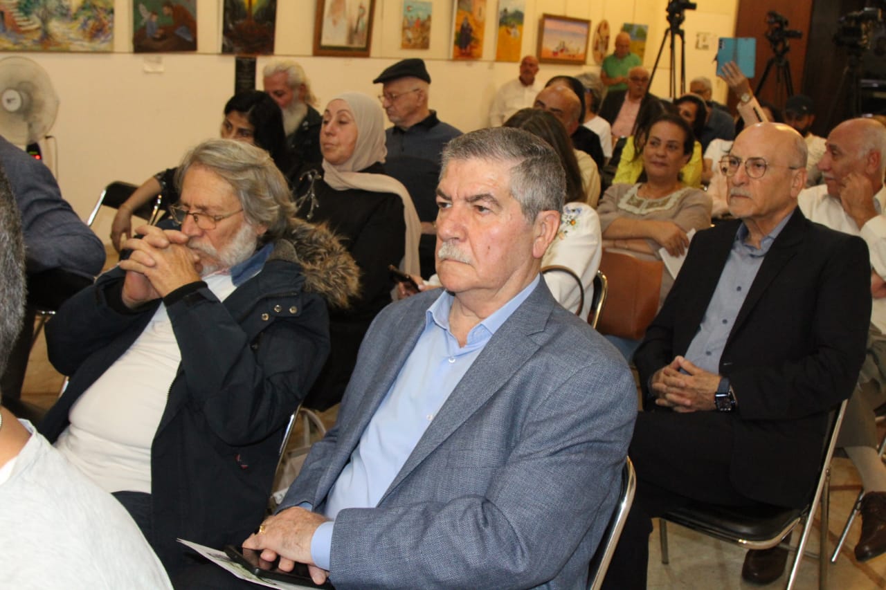 بالصور:لقاء وطني حاشد تضامناً مع يحيى سكاف و الأسرى في دار الندوة: