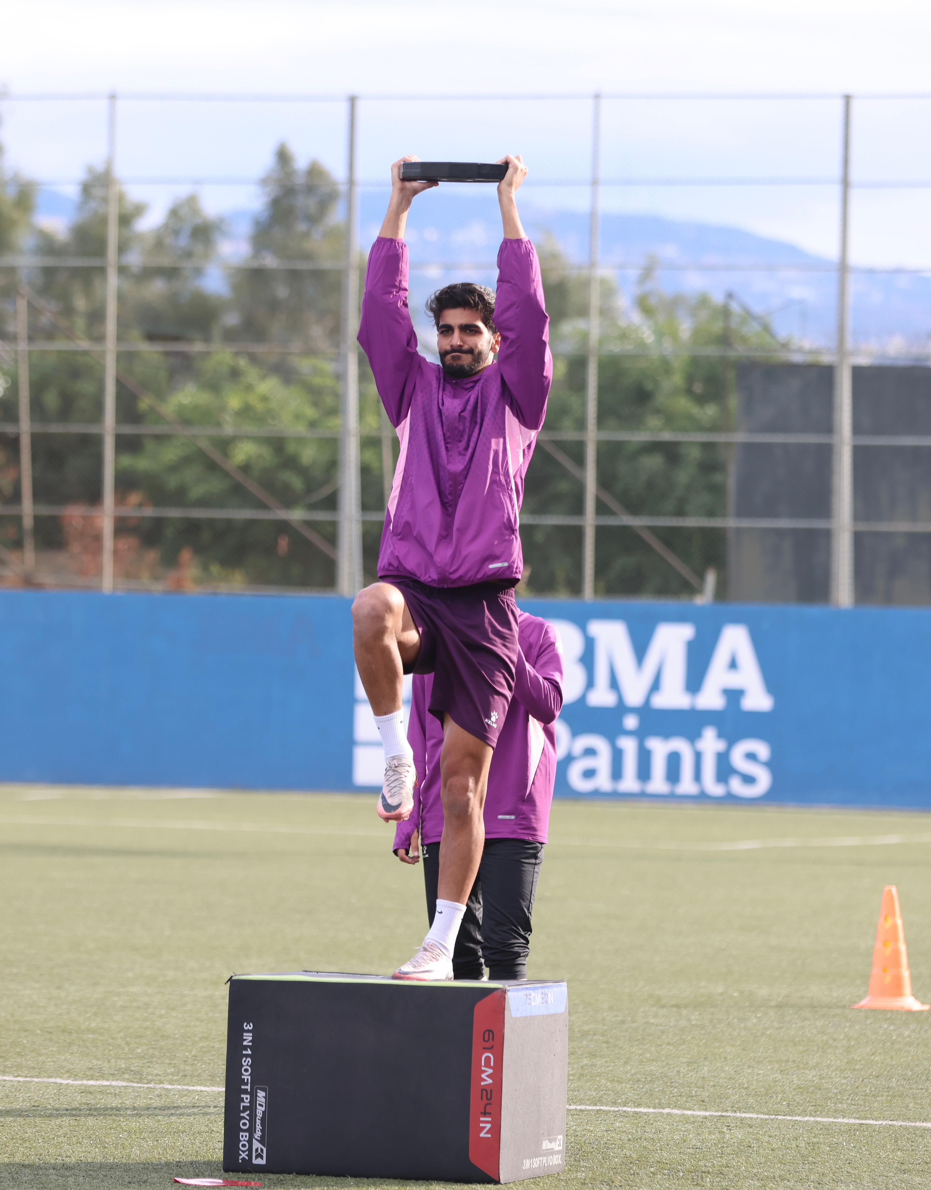 اول حصه تدريب للمدرب الفني    باسم مرمر مع الأصفر