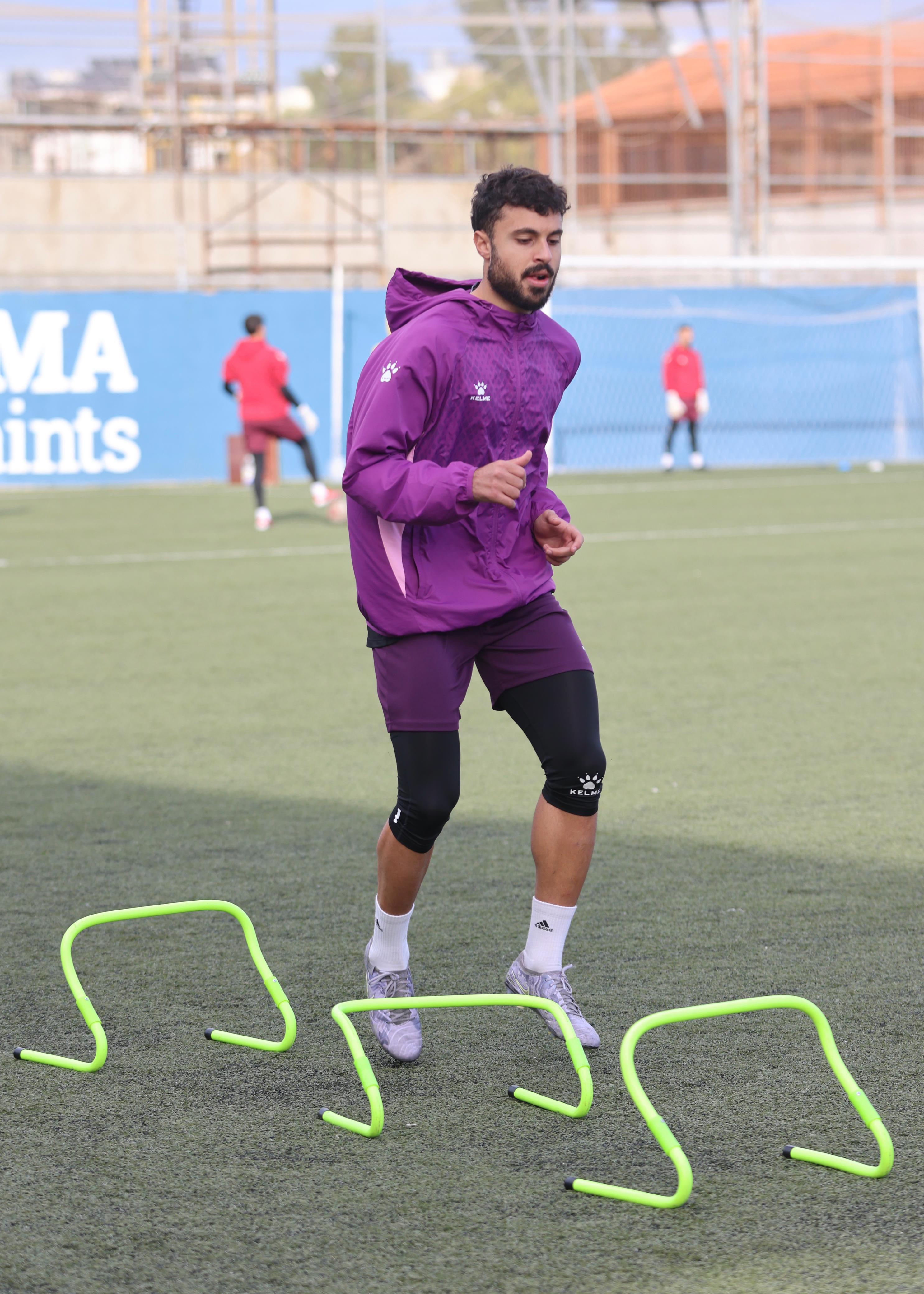 اول حصه تدريب للمدرب الفني    باسم مرمر مع الأصفر