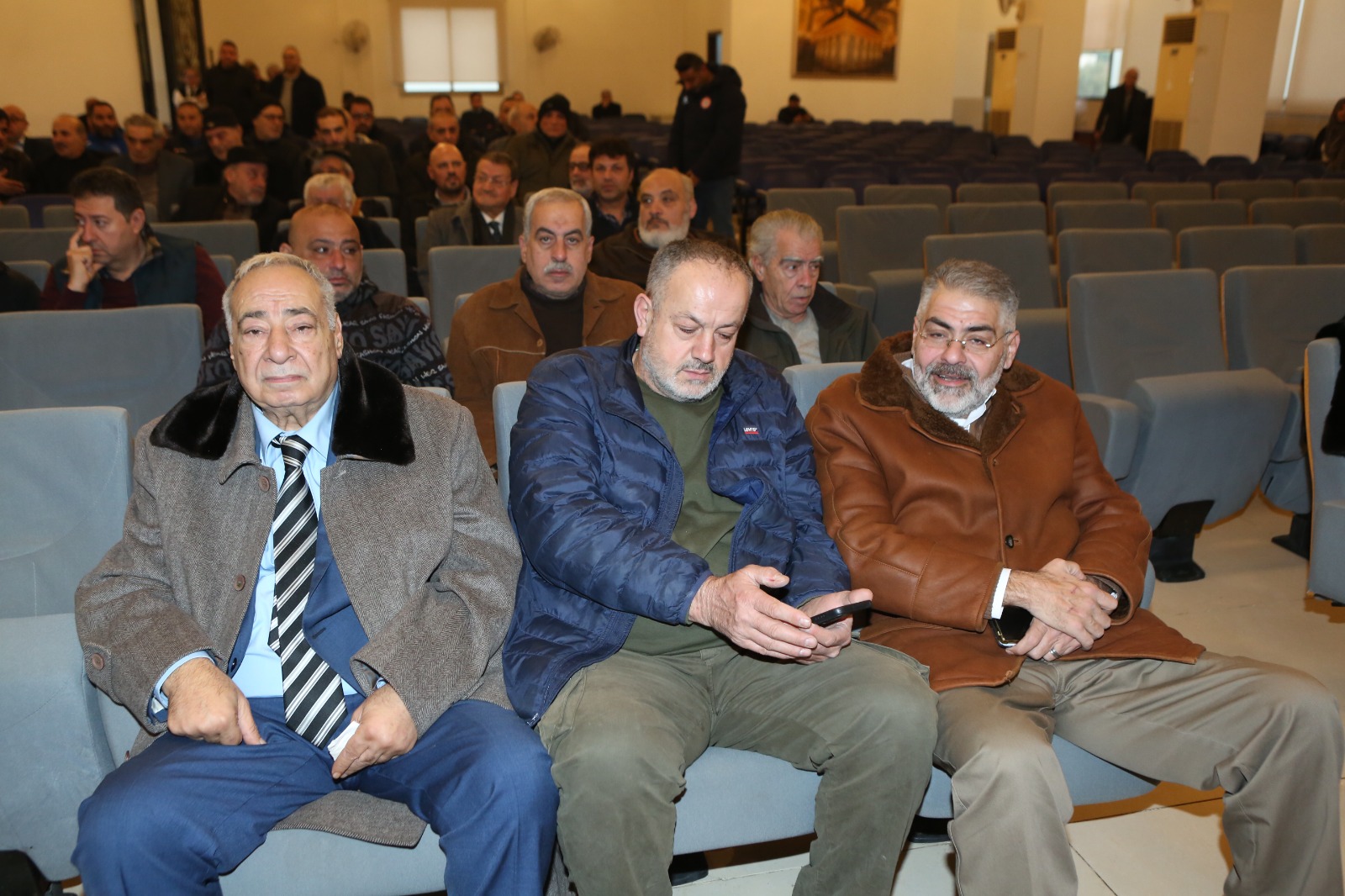  عزاء أمين سر نادي شباب الساحل والكاتب بالعدل جلال زكريا علامة في مجمع هونين .. الغبيري .. شاتيلا ..