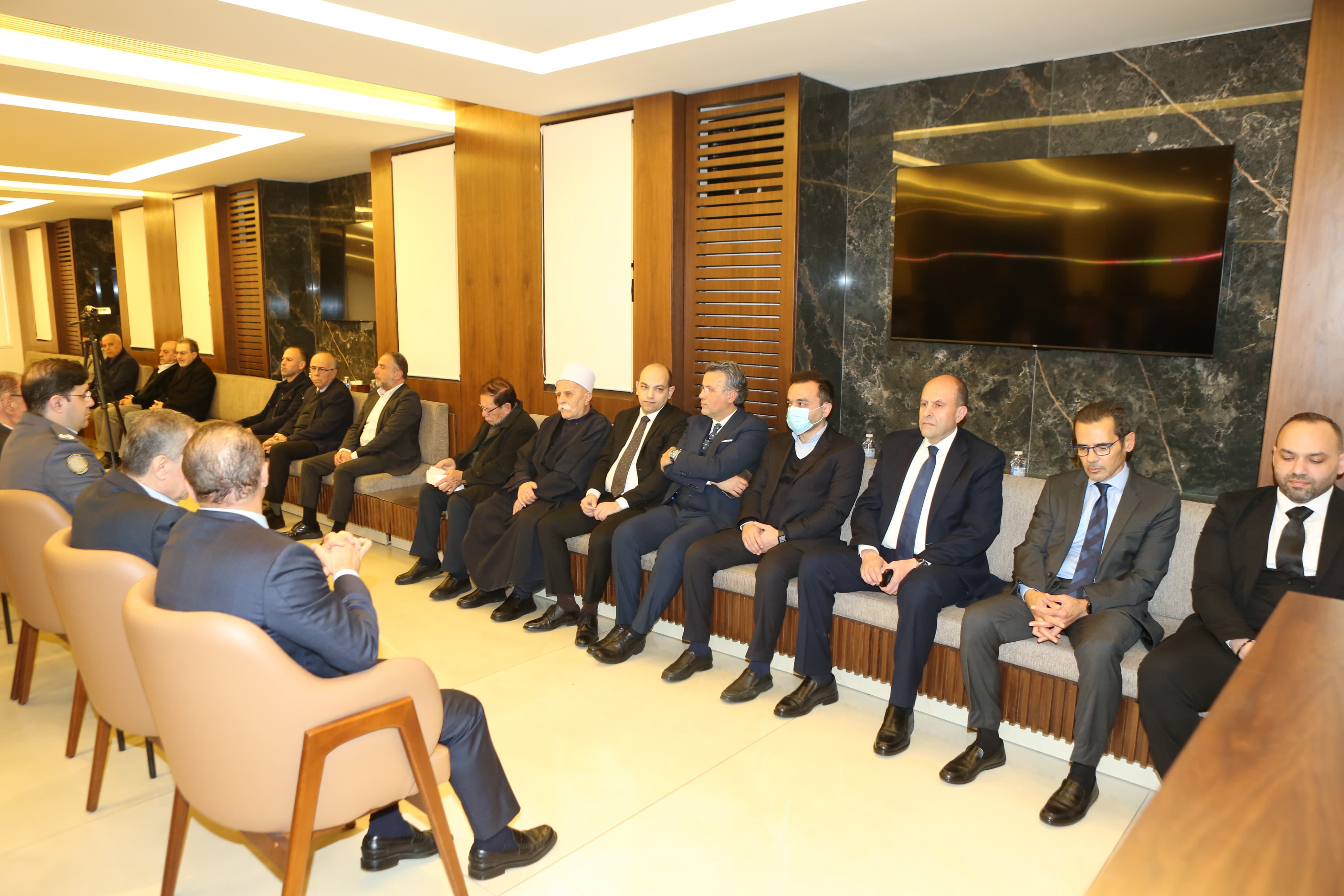 بالصور:حفل تأبين في ذكرى أسبوع رحيل الكاتب بالعدل في بيروت الاستاذ جلال ذكريا علامة  بمشاركة شخصيات سياسية ودينية