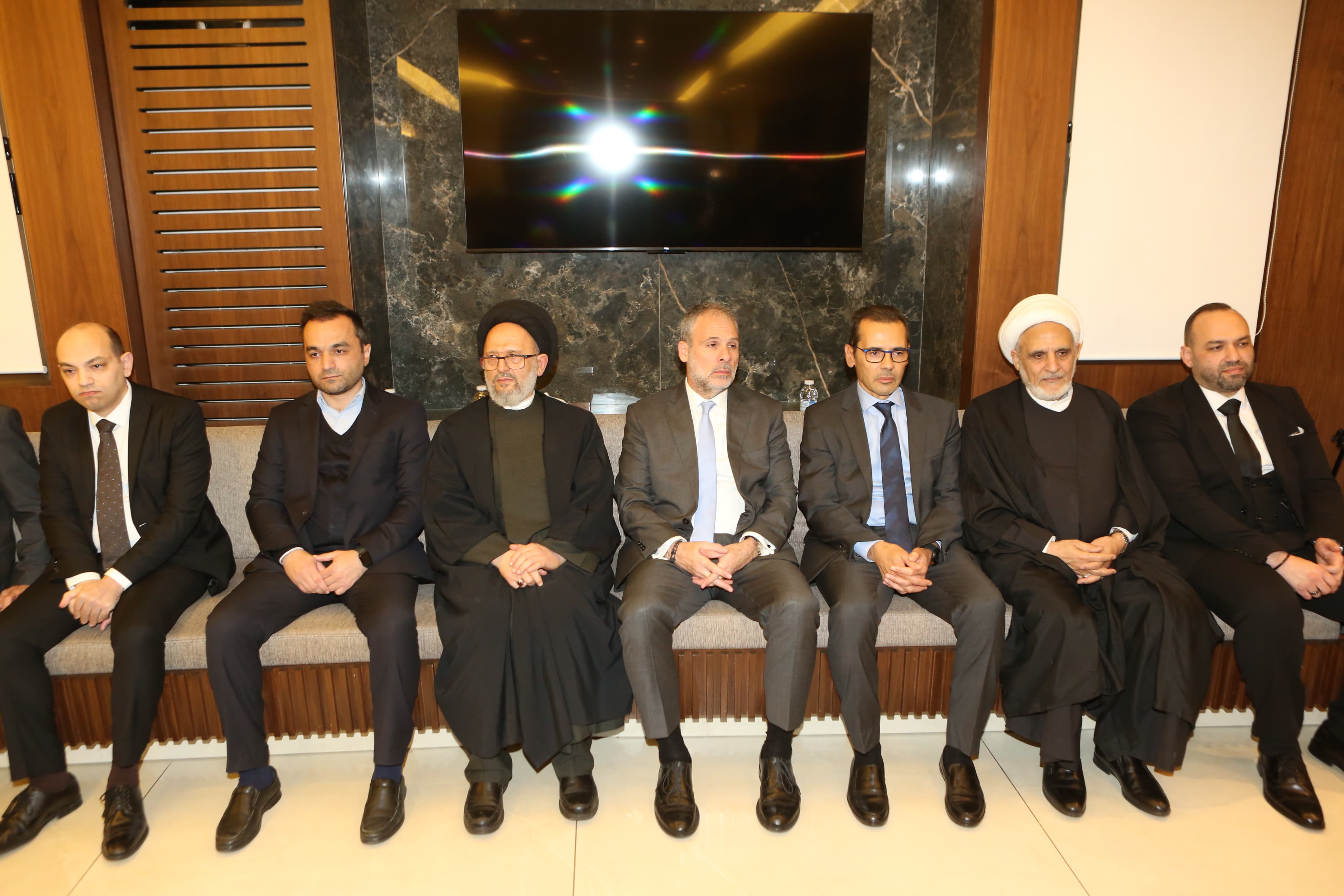 بالصور:حفل تأبين في ذكرى أسبوع رحيل الكاتب بالعدل في بيروت الاستاذ جلال ذكريا علامة  بمشاركة شخصيات سياسية ودينية