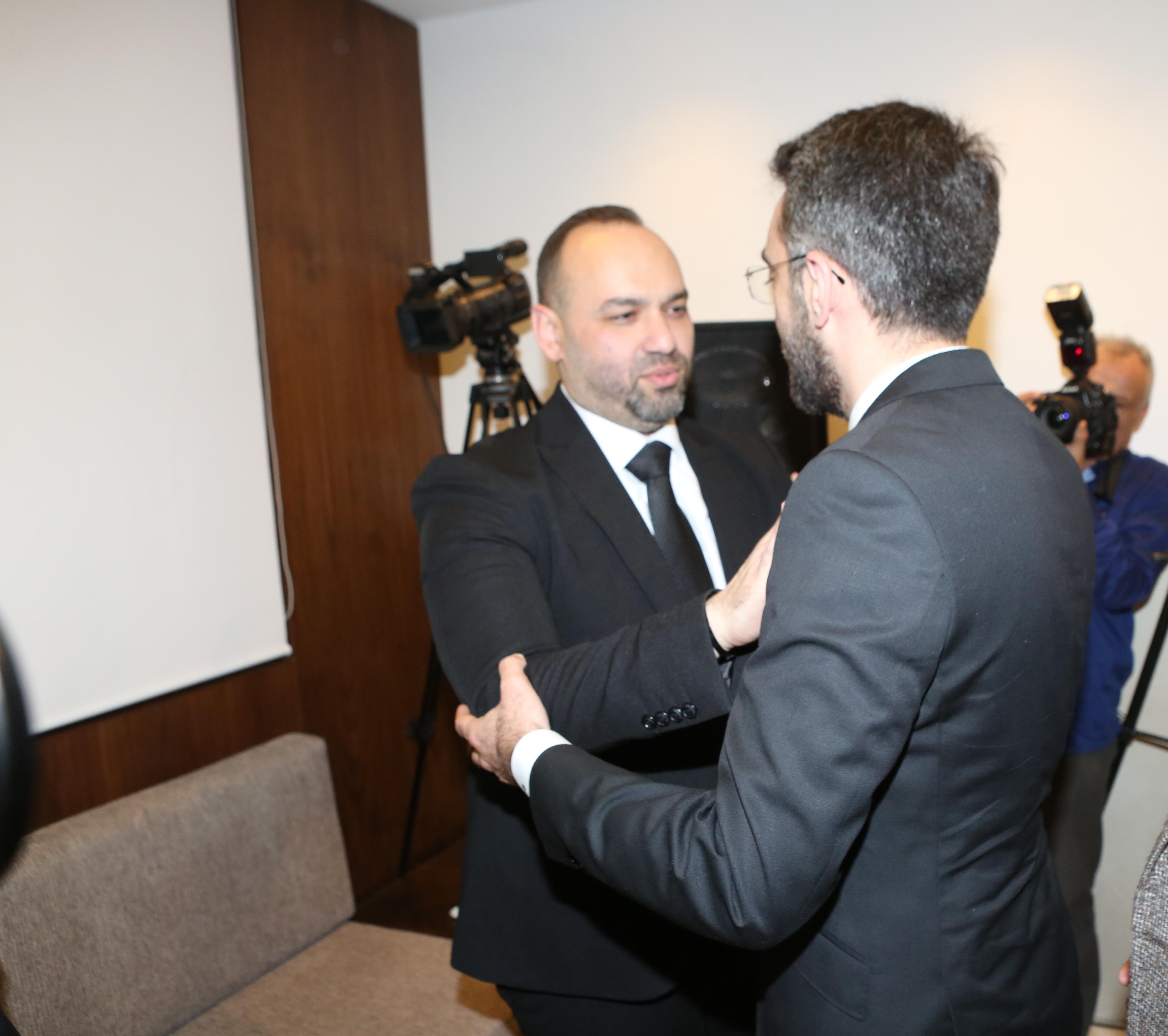 بالصور:حفل تأبين في ذكرى أسبوع رحيل الكاتب بالعدل في بيروت الاستاذ جلال ذكريا علامة  بمشاركة شخصيات سياسية ودينية