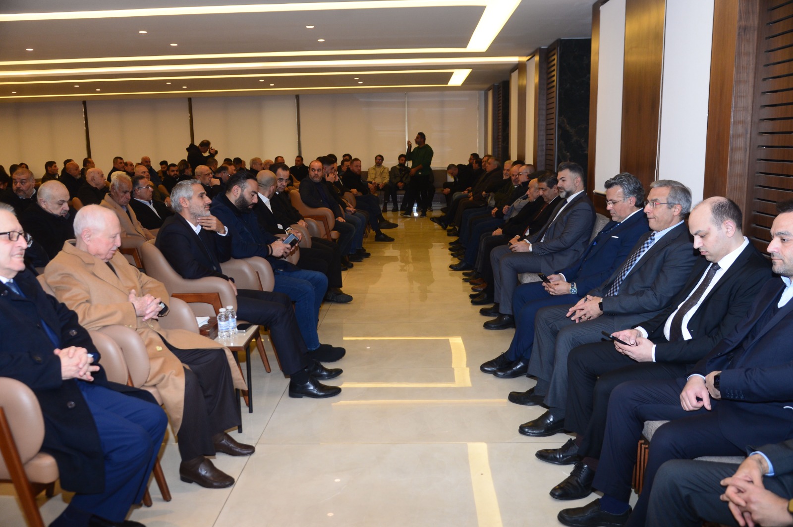 حفل تأبين في ذكرى أسبوع رحيل الكاتب بالعدل الاستاذ جلال زكريا علامة