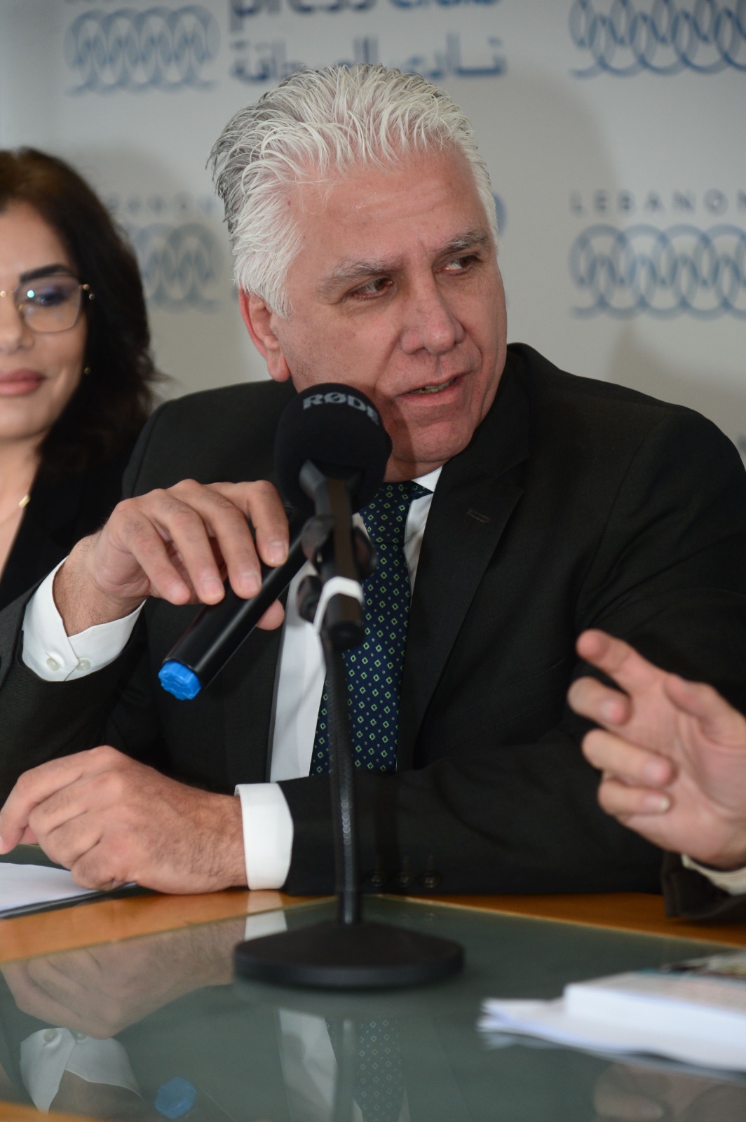 الحامض يعلن ترشّحه مع مجموعة من المستقلين… السياسة التزام أخلاقي لا سباق مقاعد