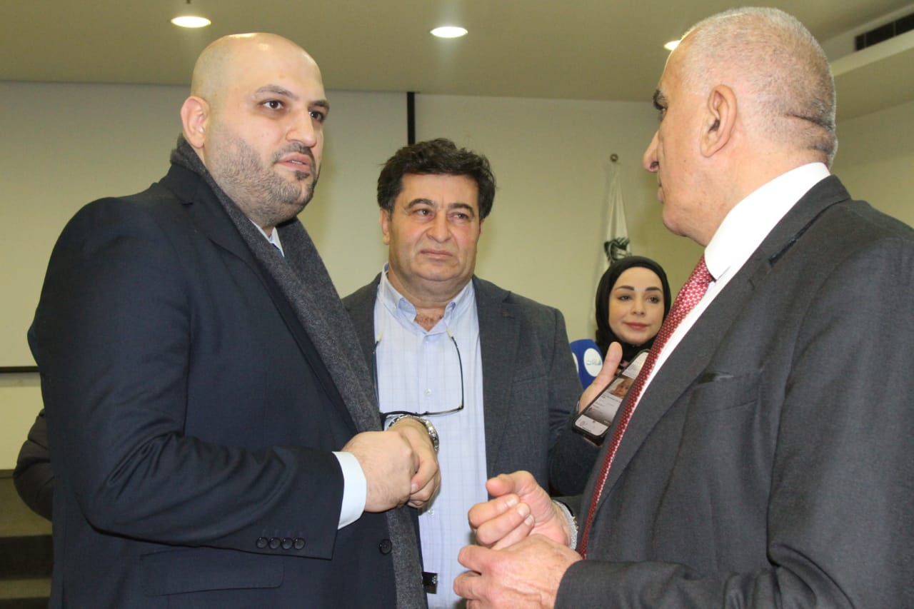 تغطية صحية شاملة.. بشرى من وزير الصحةوالشؤون لسكان القرى الأمامية