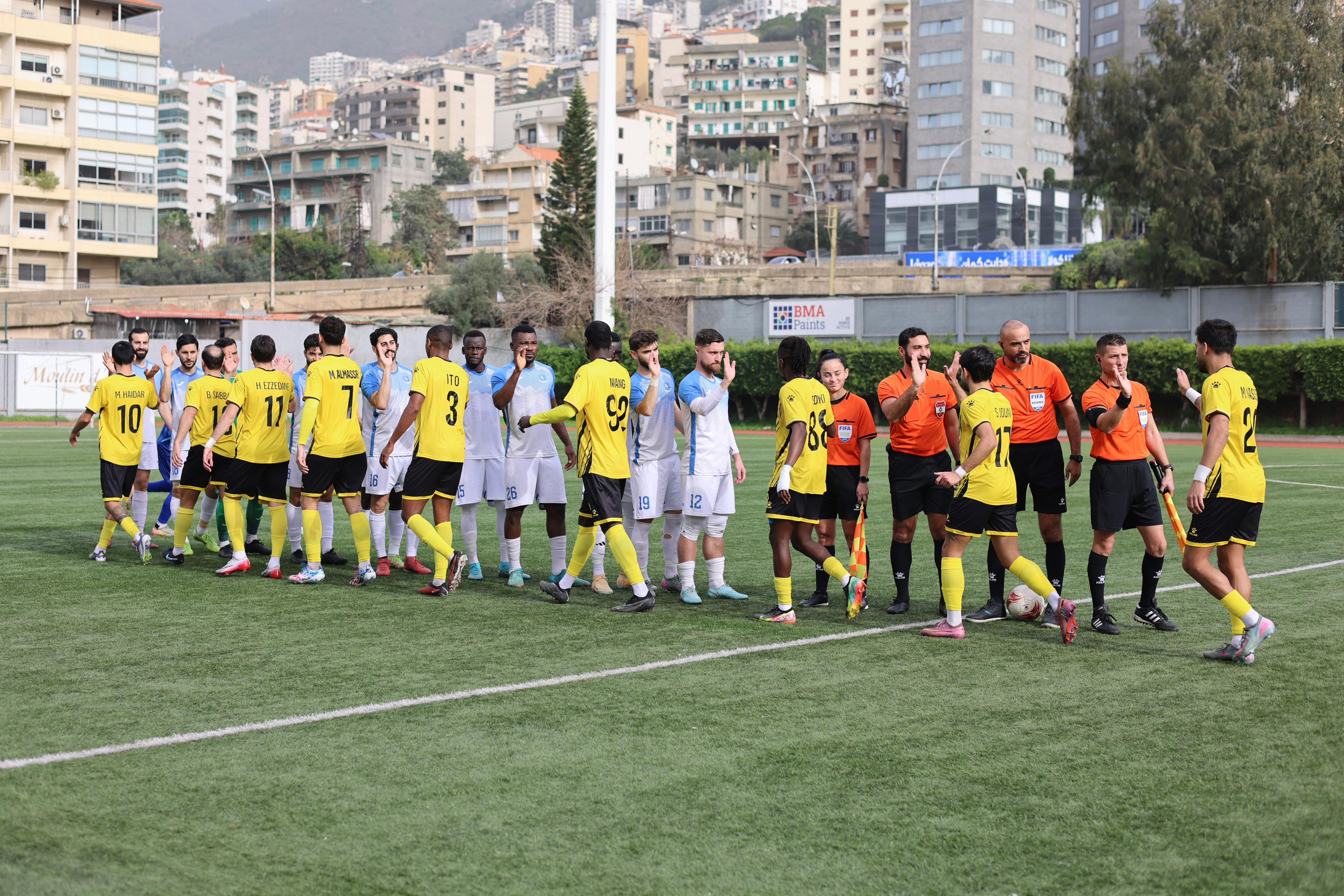 مباريات اليوم الأحد في الجولة 13 من  الدوري اللبناني لكرة القدم  الدرجة الأولى موسم 2025-2026*