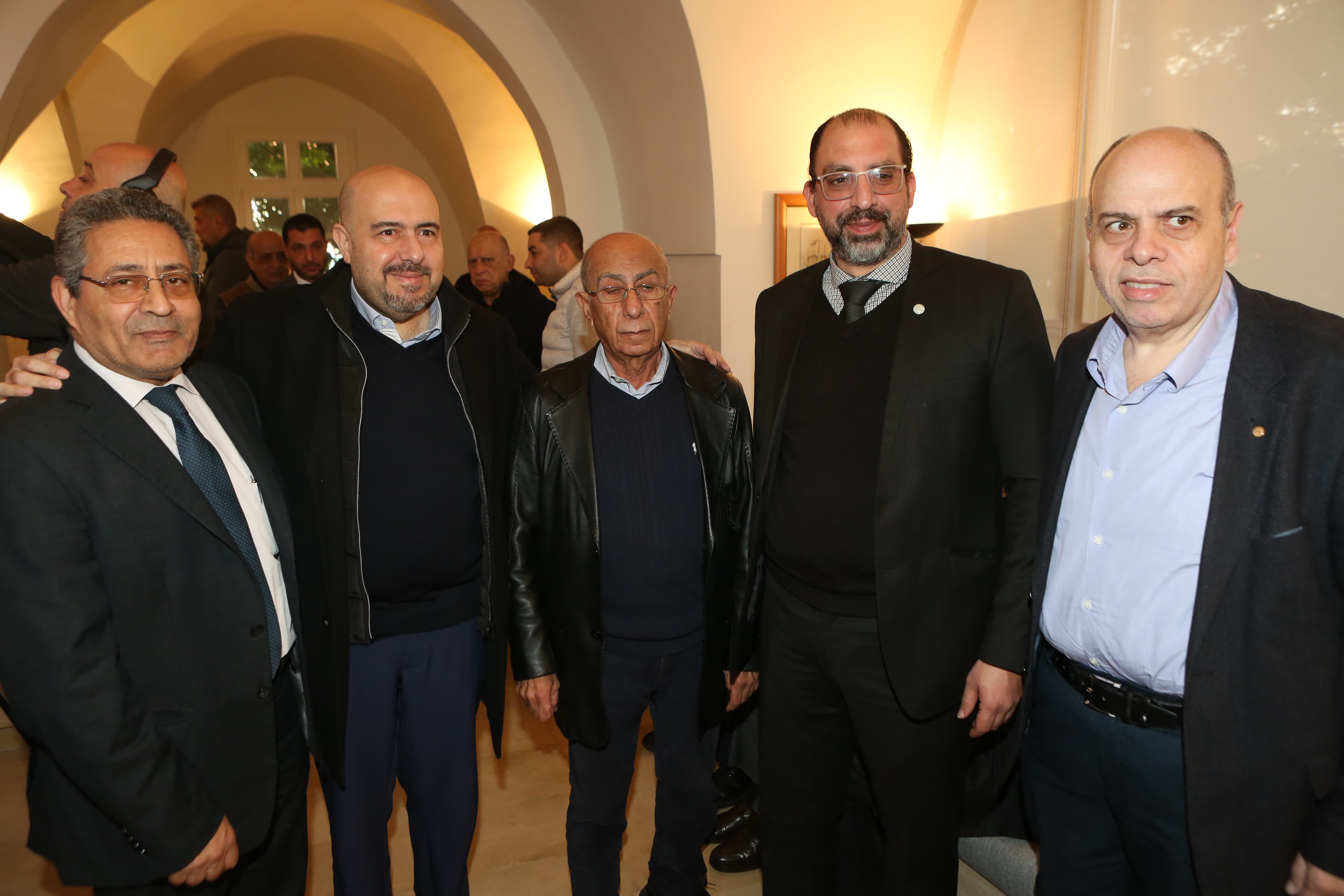 نجل رئيس الحكومة السابق تمام سلام، صائب،   أعلن  ترشّحه رسميًّا لأحد المقاعد السنّيّة الستّة في دائرة بيروت الثانية،