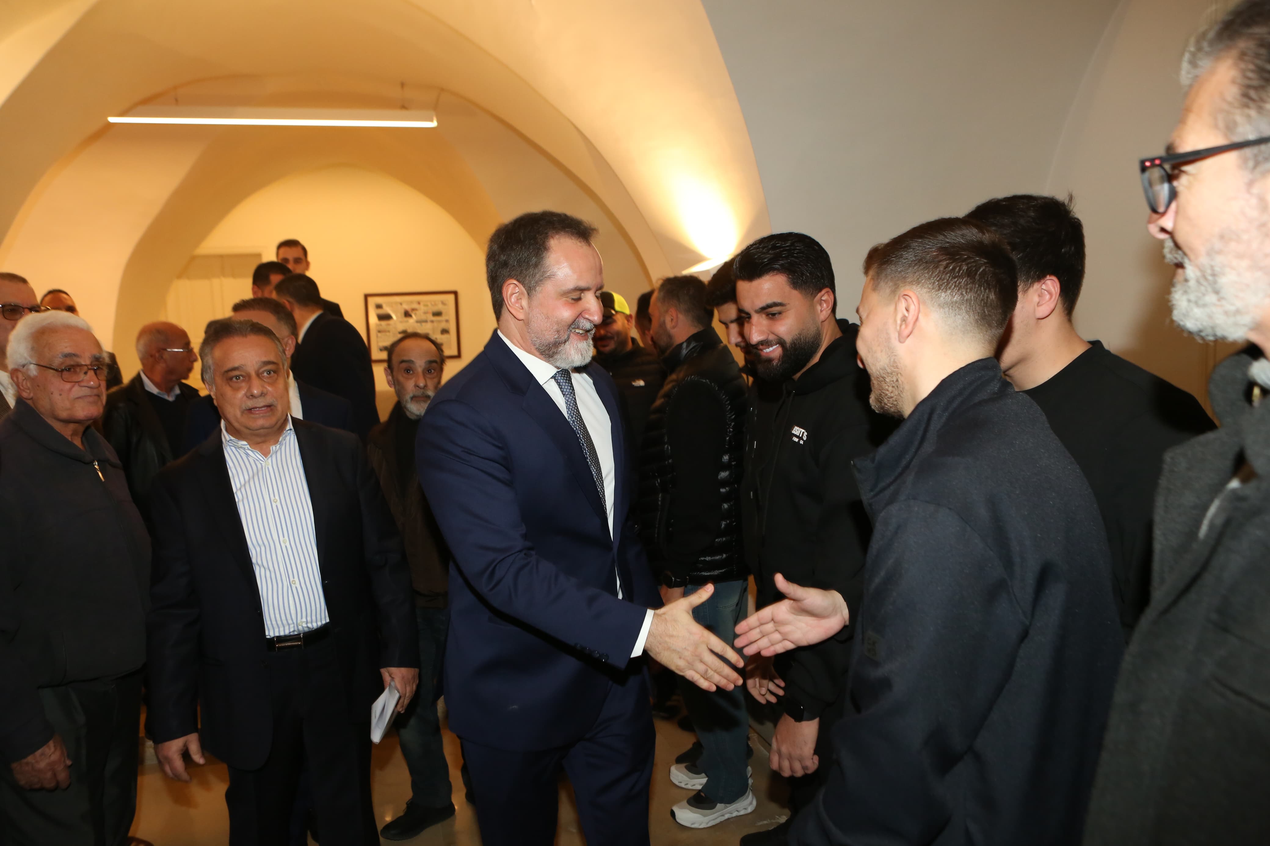 نجل رئيس الحكومة السابق تمام سلام، صائب،   أعلن  ترشّحه رسميًّا لأحد المقاعد السنّيّة الستّة في دائرة بيروت الثانية،