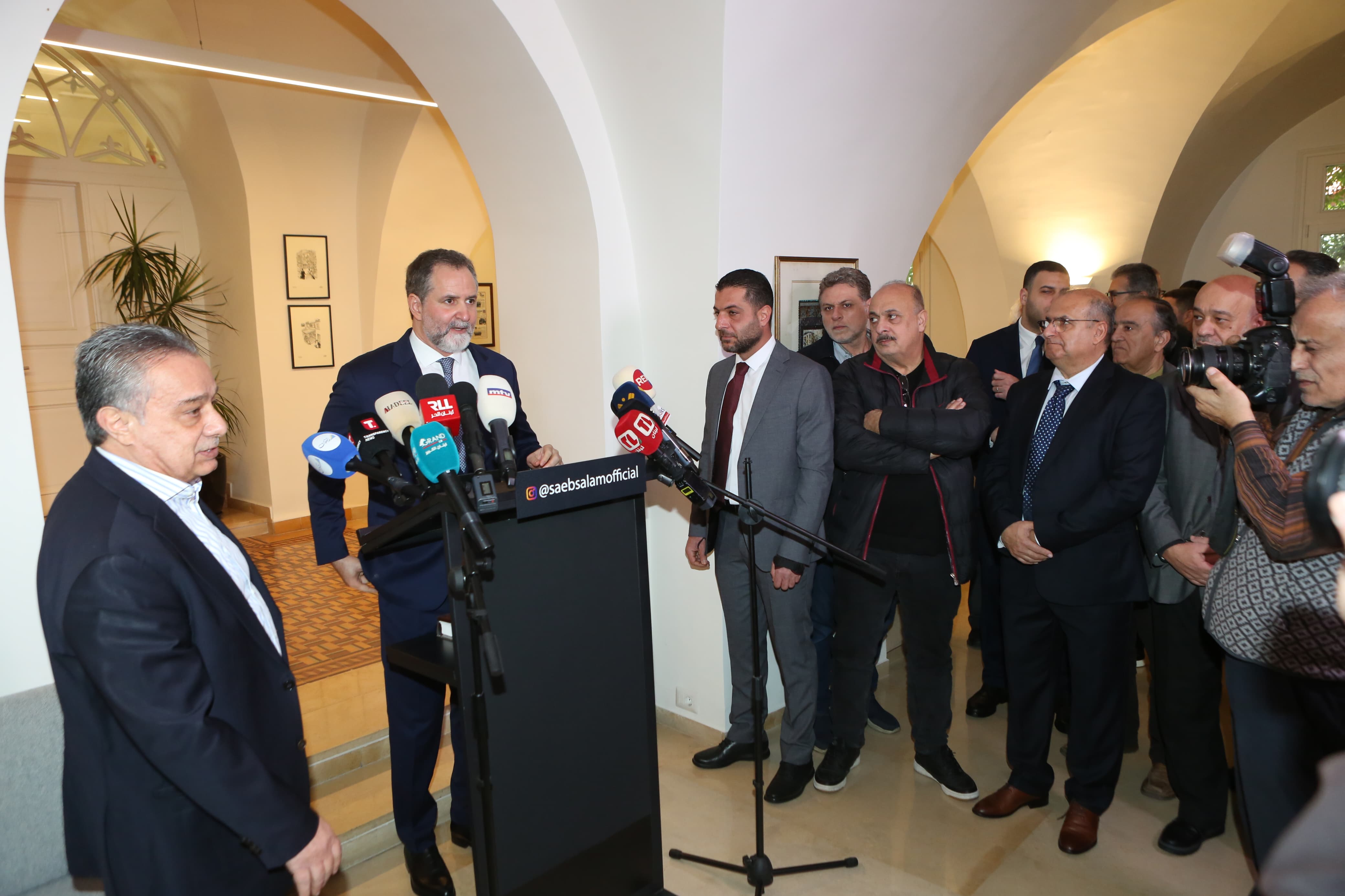 نجل رئيس الحكومة السابق تمام سلام، صائب،   أعلن  ترشّحه رسميًّا لأحد المقاعد السنّيّة الستّة في دائرة بيروت الثانية،