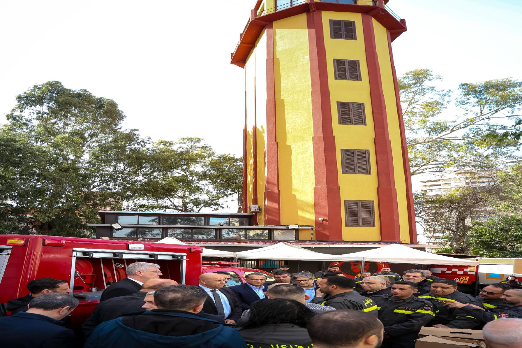 خريش تسلم آلية إطفاء هبة مقدمة من إرادة لصالح الدفاع المدني