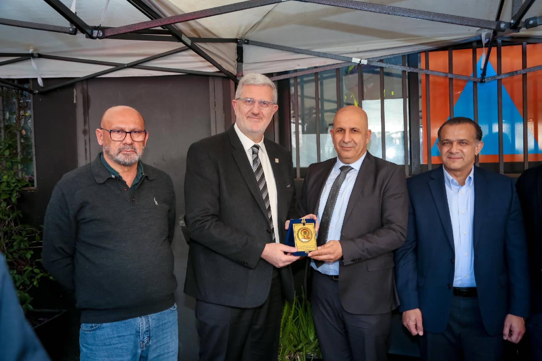 خريش تسلم آلية إطفاء هبة مقدمة من إرادة لصالح الدفاع المدني