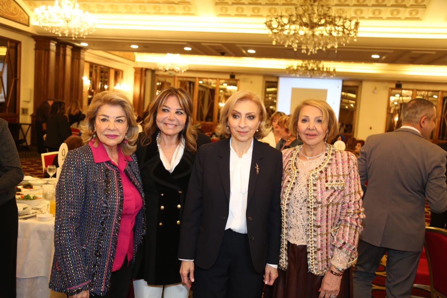 بالصور:حفل إفطار الدائرة النسائية لصندوق الزكاة