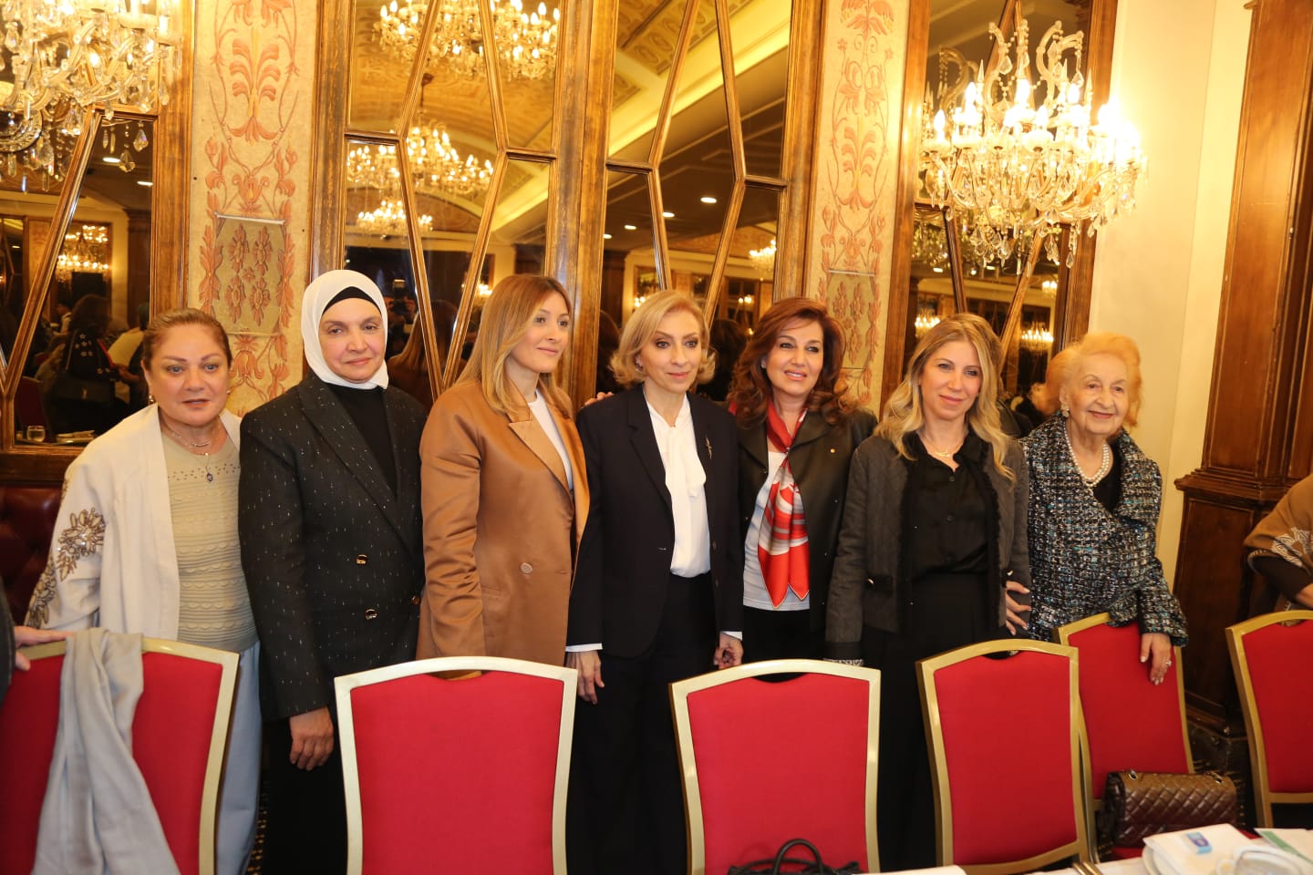 بالصور:حفل إفطار الدائرة النسائية لصندوق الزكاة