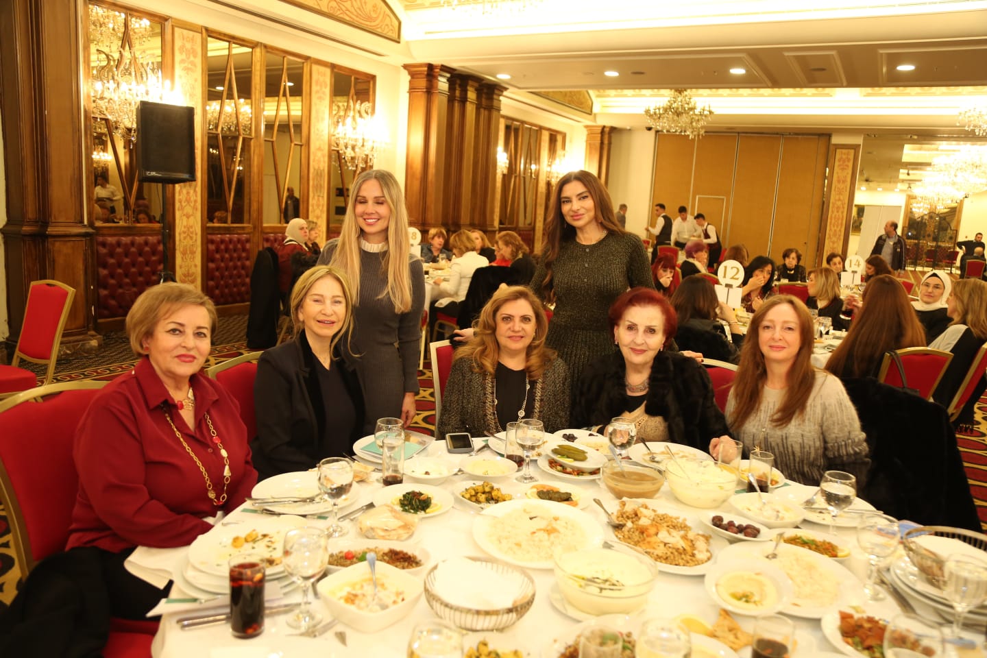 بالصور:حفل إفطار الدائرة النسائية لصندوق الزكاة