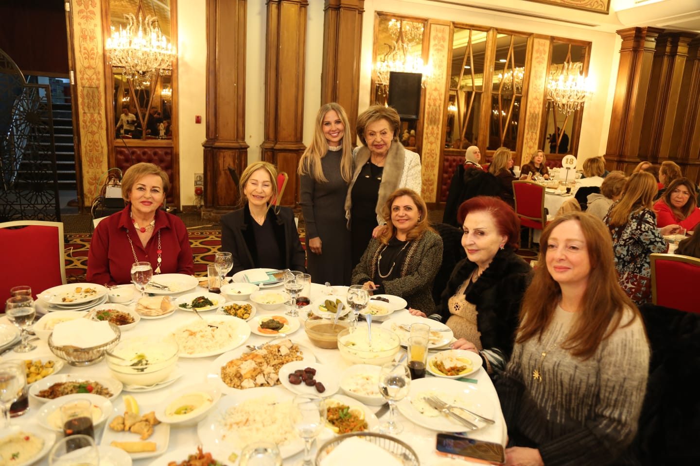 بالصور:حفل إفطار الدائرة النسائية لصندوق الزكاة