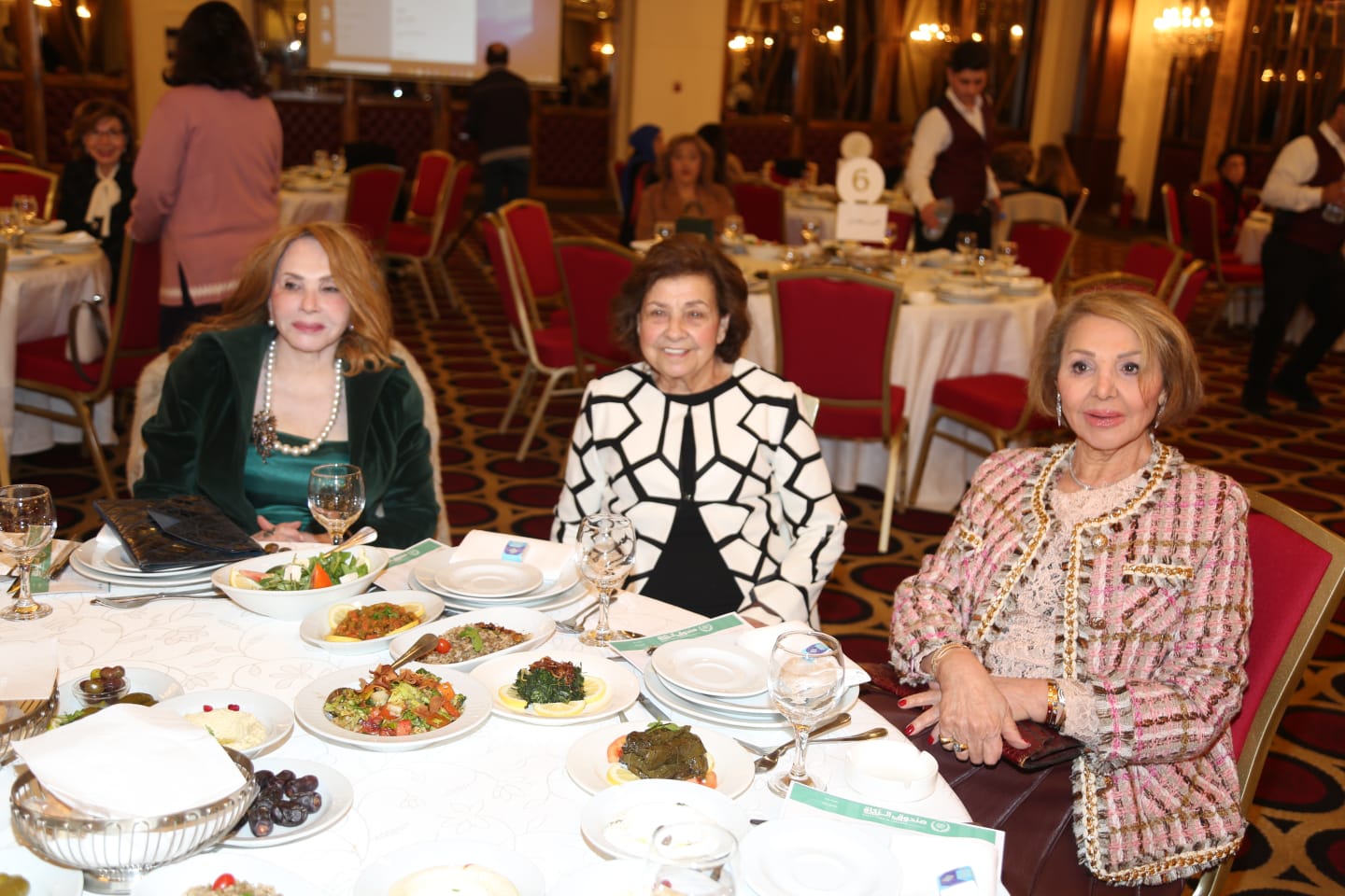 بالصور:حفل إفطار الدائرة النسائية لصندوق الزكاة