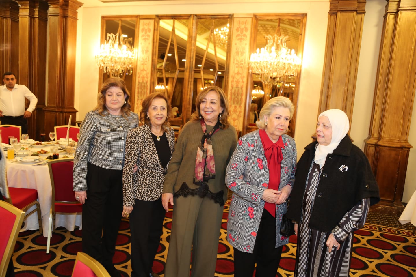 بالصور:حفل إفطار الدائرة النسائية لصندوق الزكاة