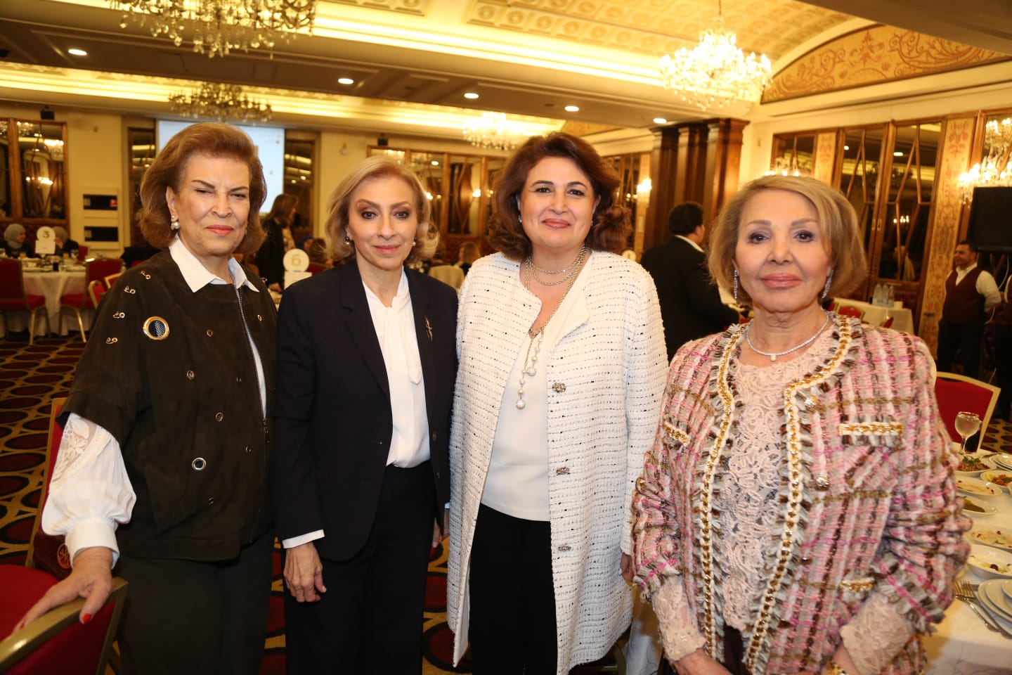 بالصور:حفل إفطار الدائرة النسائية لصندوق الزكاة