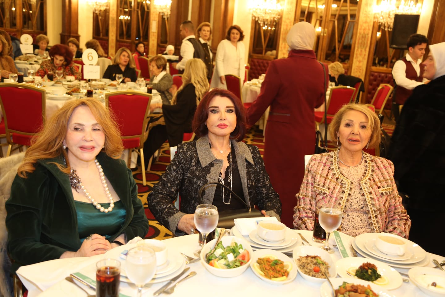 بالصور:حفل إفطار الدائرة النسائية لصندوق الزكاة