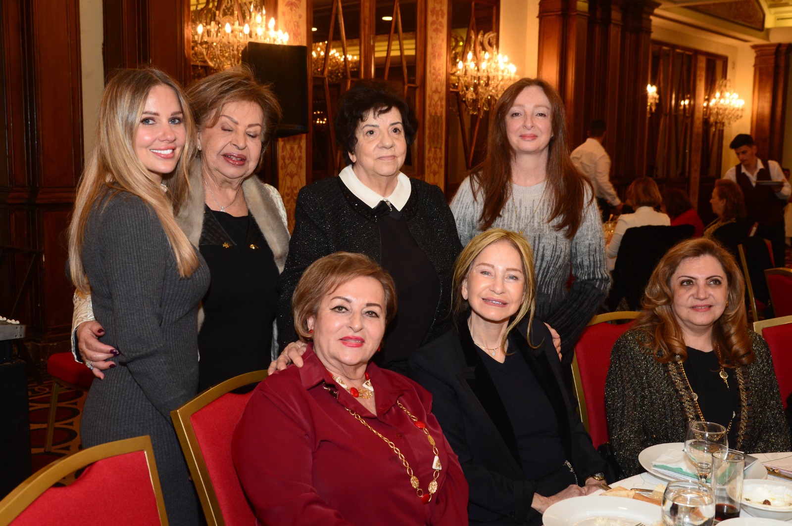 بالصور:حفل إفطار الدائرة النسائية لصندوق الزكاة