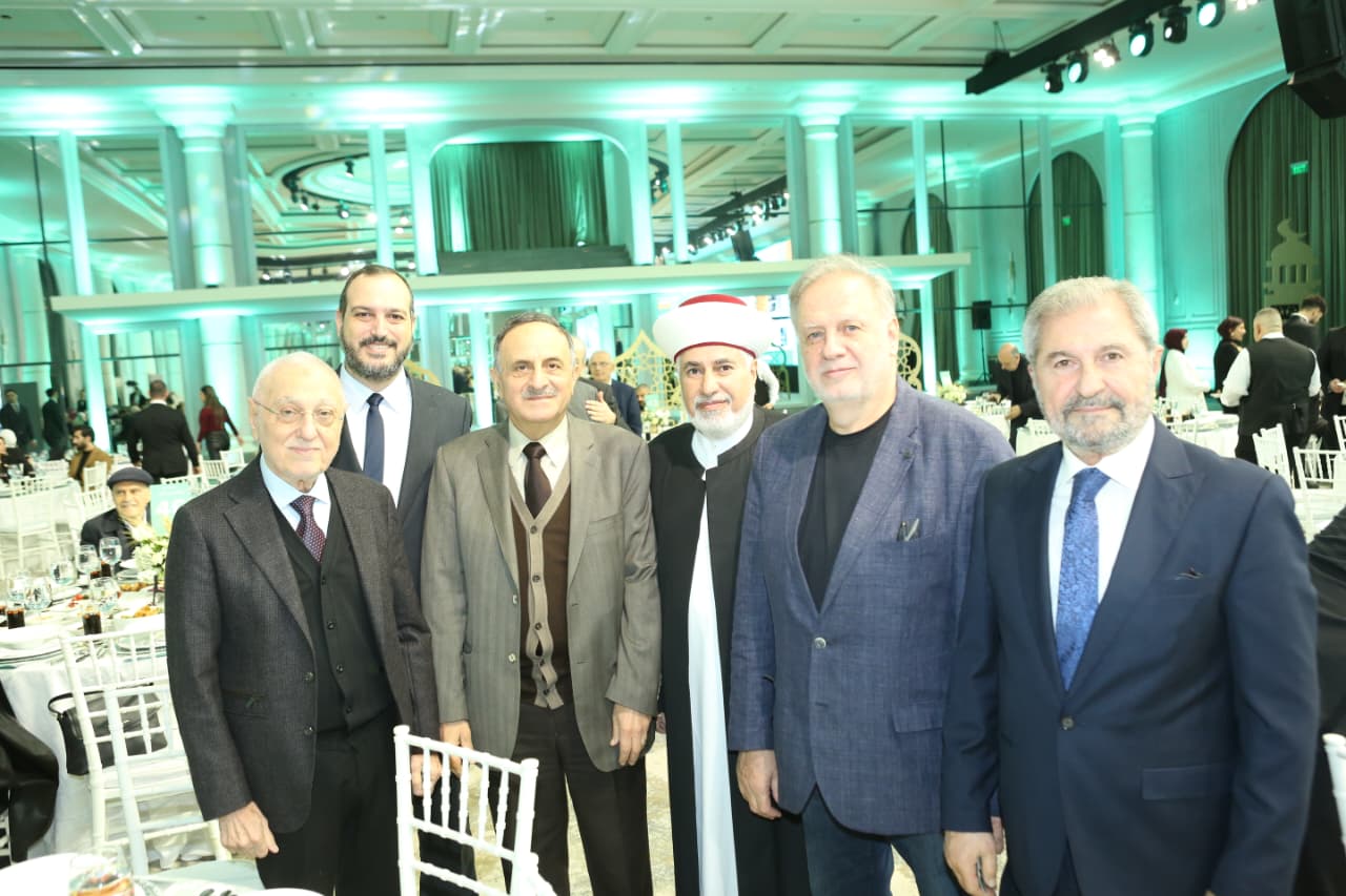 المفتي دريان يرعى إفطار صندوق الزكاة ويؤكد دور الزكاة في تعزيز التكافل والاستقرار...