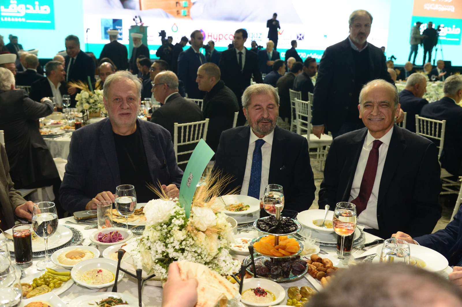 المفتي دريان يرعى إفطار صندوق الزكاة ويؤكد دور الزكاة في تعزيز التكافل والاستقرار...